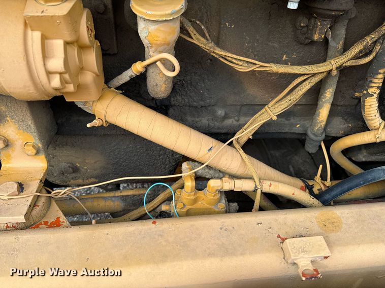 image for item DU9731 1990 Champion 710A motor grader