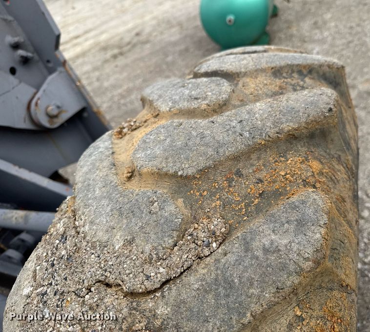 image for item DU9731 1990 Champion 710A motor grader