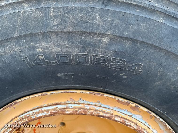 image for item DU9731 1990 Champion 710A motor grader