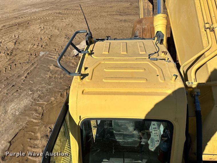 image for item DV0618 2000 Komatsu PC600 LC-6 excavator