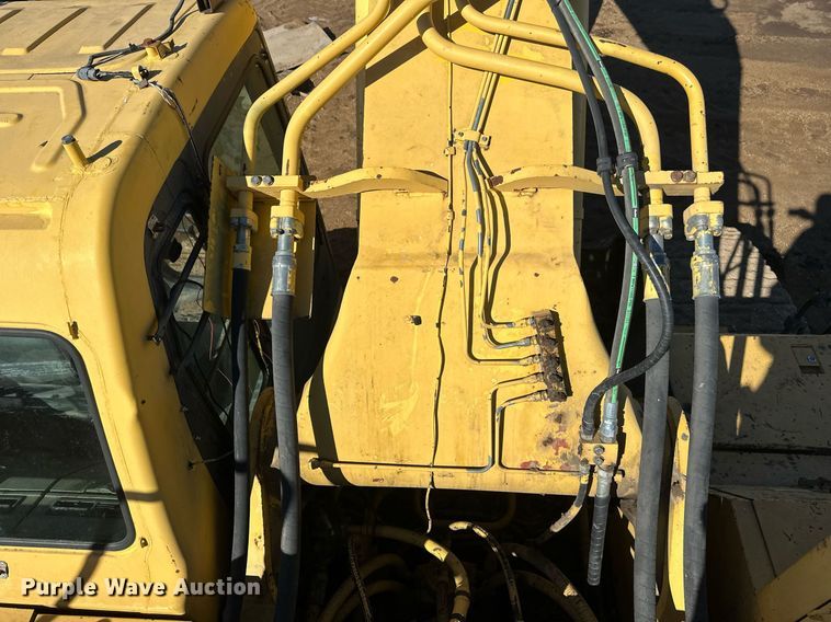image for item DV0618 2000 Komatsu PC600 LC-6 excavator