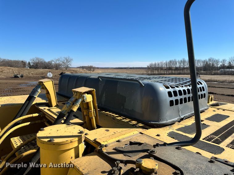 image for item DV0618 2000 Komatsu PC600 LC-6 excavator