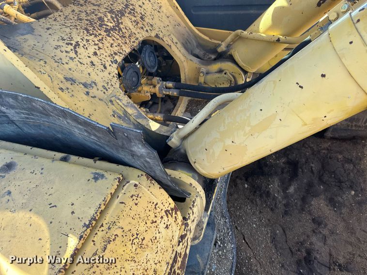image for item DV0618 2000 Komatsu PC600 LC-6 excavator