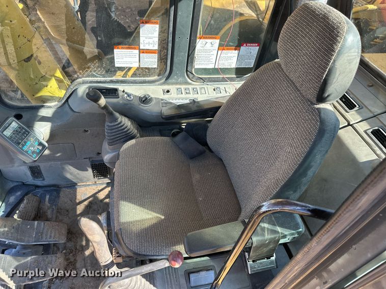 image for item DV0618 2000 Komatsu PC600 LC-6 excavator