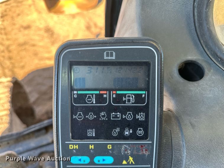 image for item DV0618 2000 Komatsu PC600 LC-6 excavator