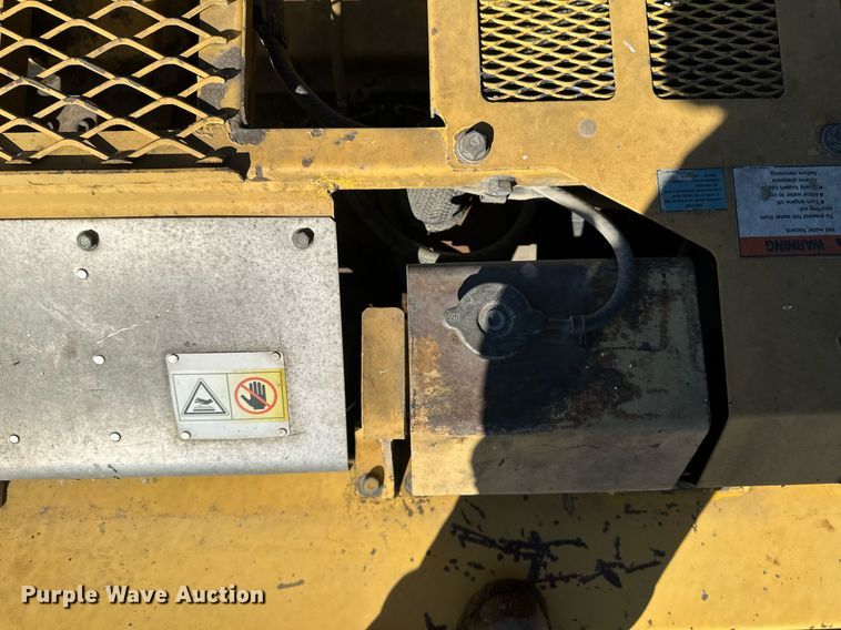 image for item DV0618 2000 Komatsu PC600 LC-6 excavator