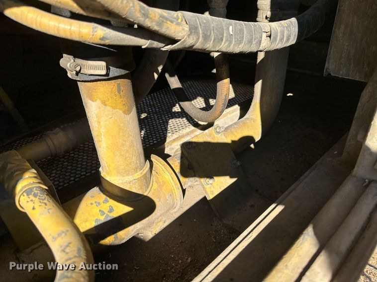 image for item DV0618 2000 Komatsu PC600 LC-6 excavator