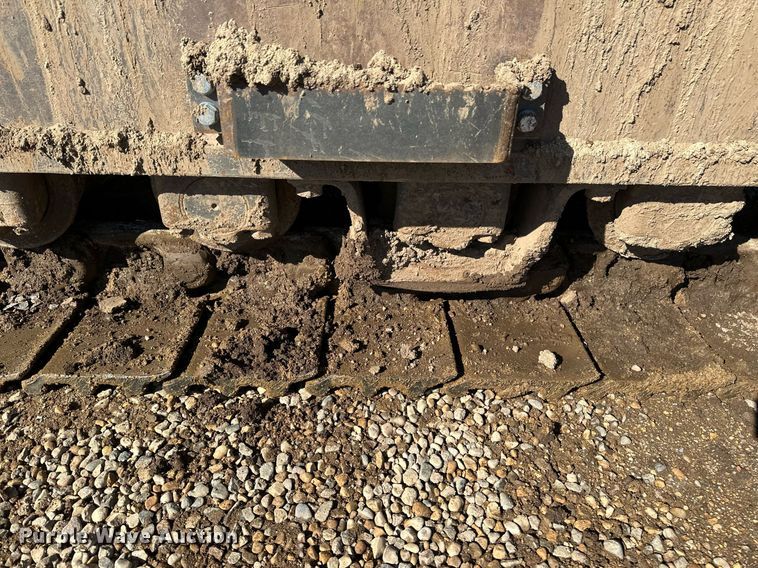 image for item DV0618 2000 Komatsu PC600 LC-6 excavator