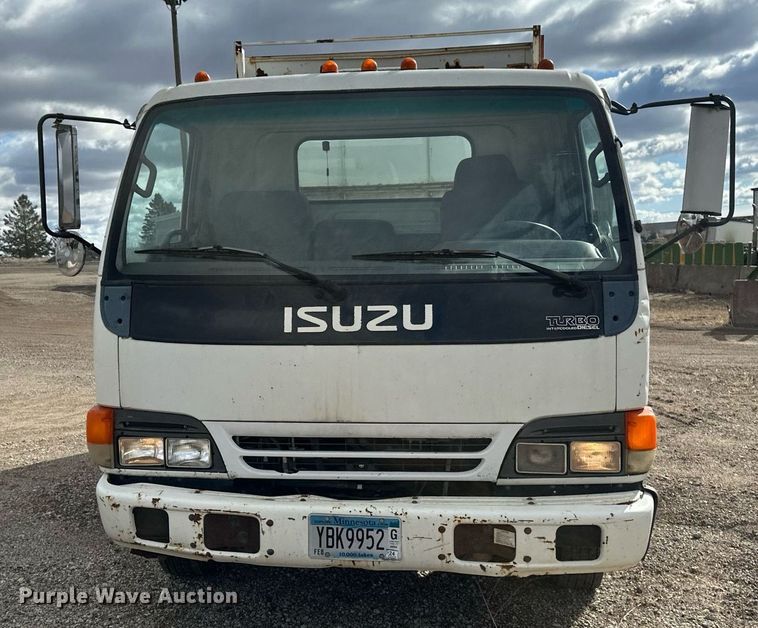 image for item DV0622 1999 Isuzu NPR HD refuse truck