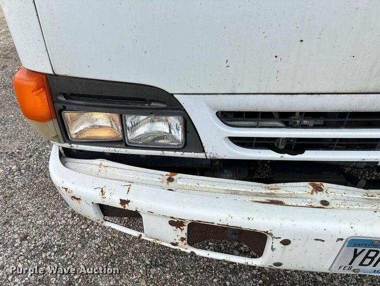 image for item DV0622 1999 Isuzu NPR HD refuse truck