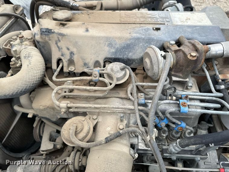 image for item DV0622 1999 Isuzu NPR HD refuse truck