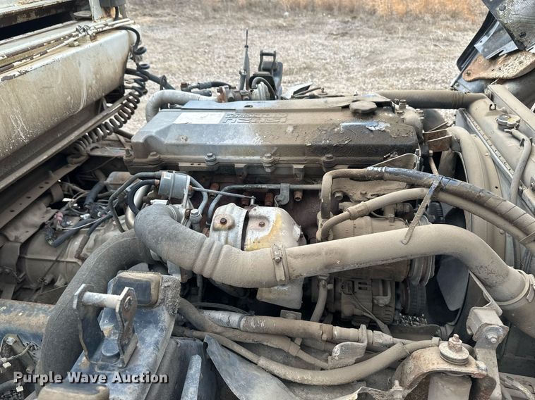 image for item DV0622 1999 Isuzu NPR HD refuse truck