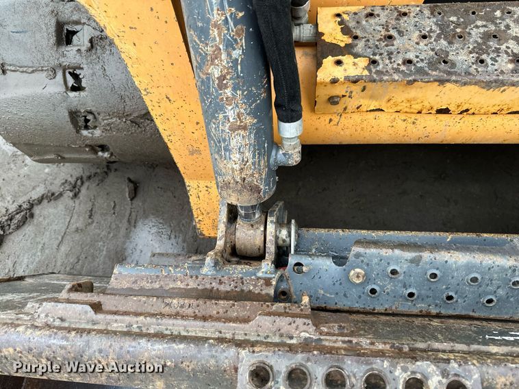 image for item DV0627 2014 Case TV380 tracked skid steer loader