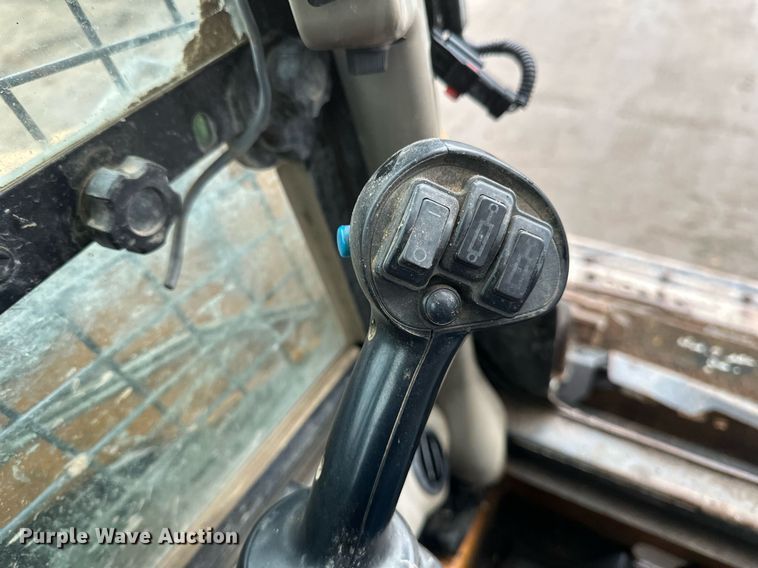 image for item DV0627 2014 Case TV380 tracked skid steer loader