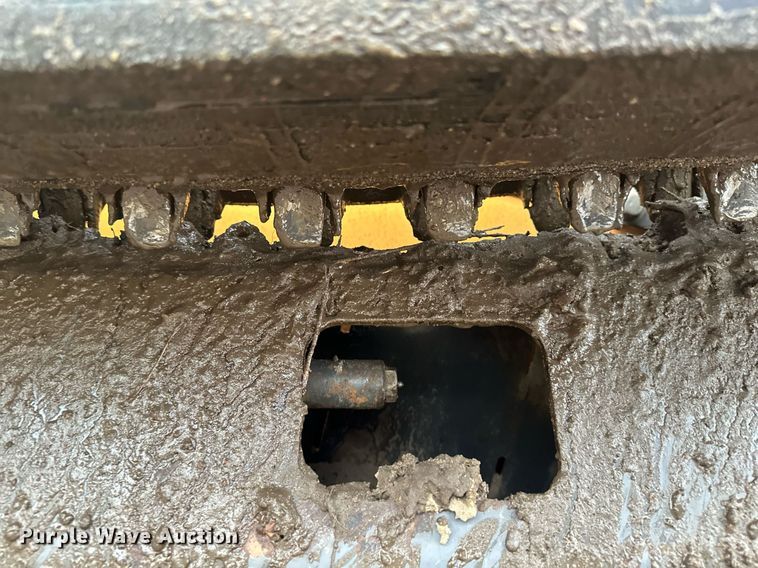 image for item DV0627 2014 Case TV380 tracked skid steer loader