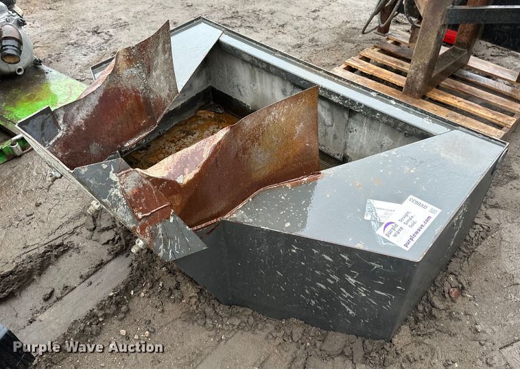 image for item DV0633 Spartan  skid steer concrete bucket