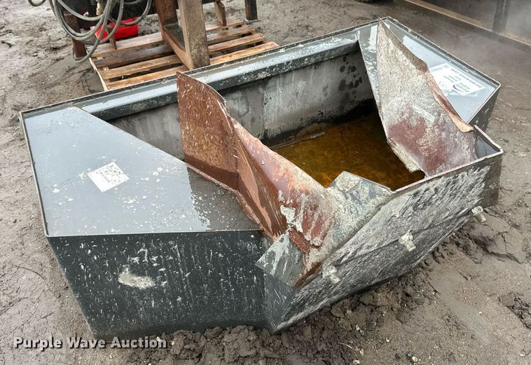 image for item DV0633 Spartan  skid steer concrete bucket