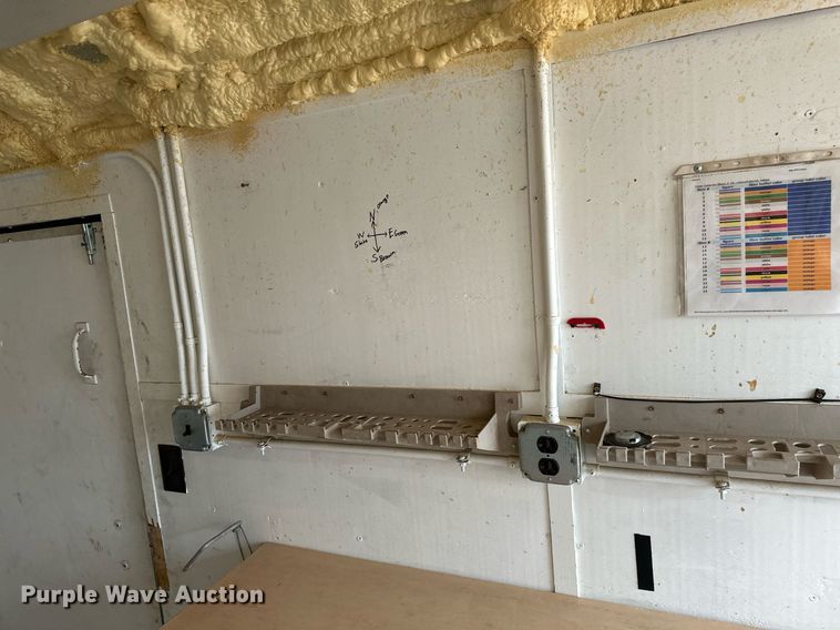 image for item DV0635 2013 Interstate 1714TA2 fiber optic splicing trailer