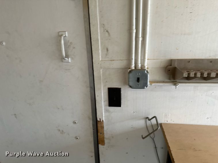 image for item DV0635 2013 Interstate 1714TA2 fiber optic splicing trailer