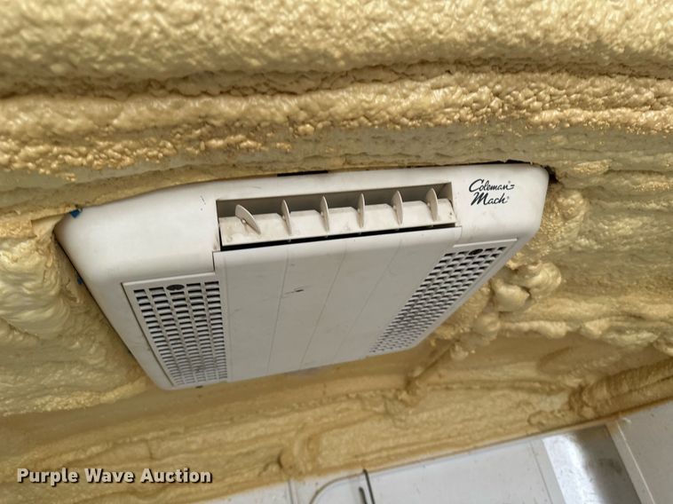 image for item DV0635 2013 Interstate 1714TA2 fiber optic splicing trailer