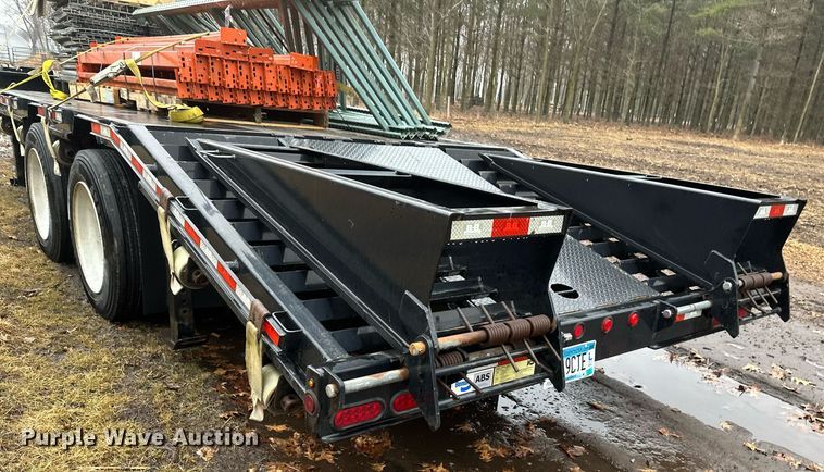 image for item DV0638 2017 Behnke Flatbed Trailer  equipment trailer