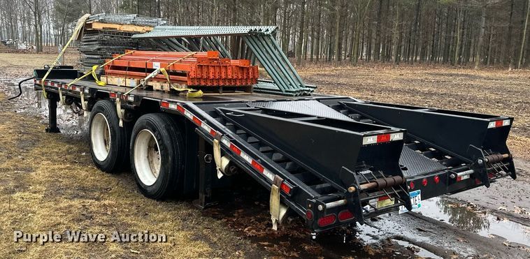 image for item DV0638 2017 Behnke Flatbed Trailer  equipment trailer