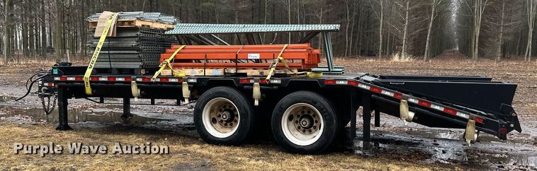 image for item DV0638 2017 Behnke Flatbed Trailer  equipment trailer