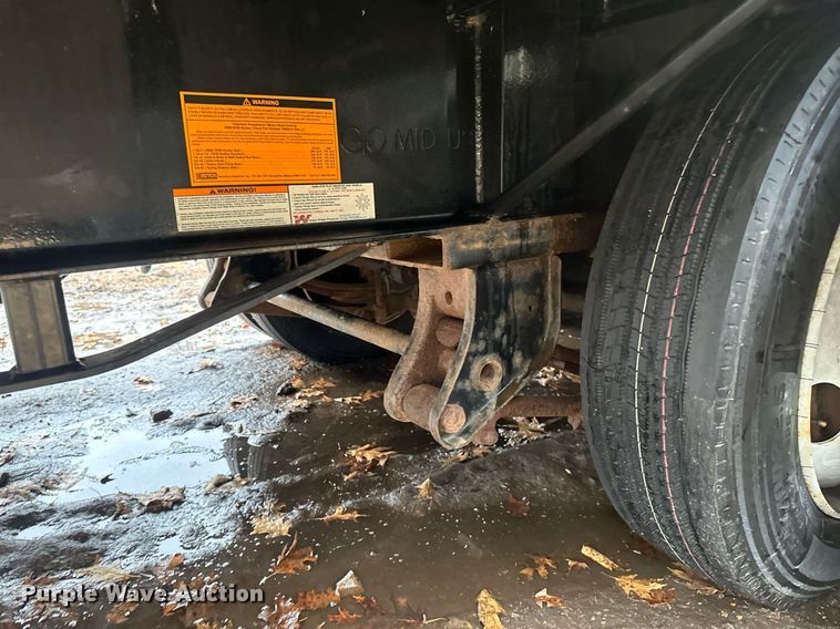 image for item DV0638 2017 Behnke Flatbed Trailer  equipment trailer