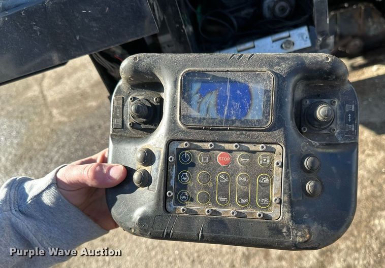 image for item DV0639 2016 Vermeer D24x40 III directional boring unit