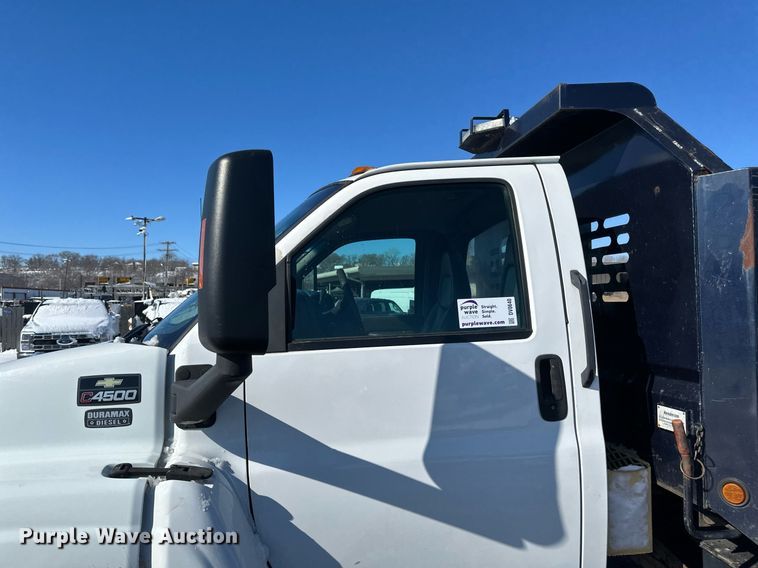 image for item DV0640 2003 Chevrolet  C4500 dump truck