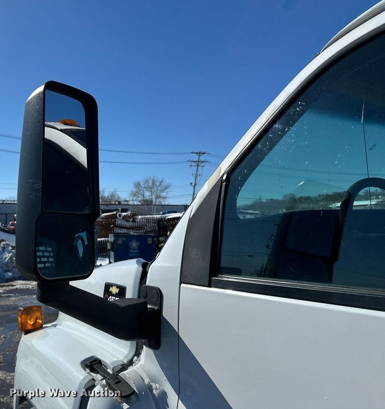 image for item DV0640 2003 Chevrolet  C4500 dump truck