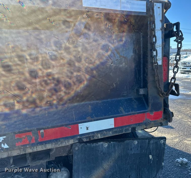 image for item DV0640 2003 Chevrolet  C4500 dump truck