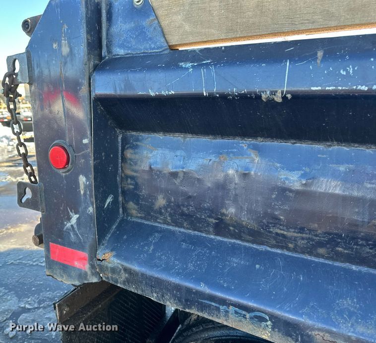 image for item DV0640 2003 Chevrolet  C4500 dump truck