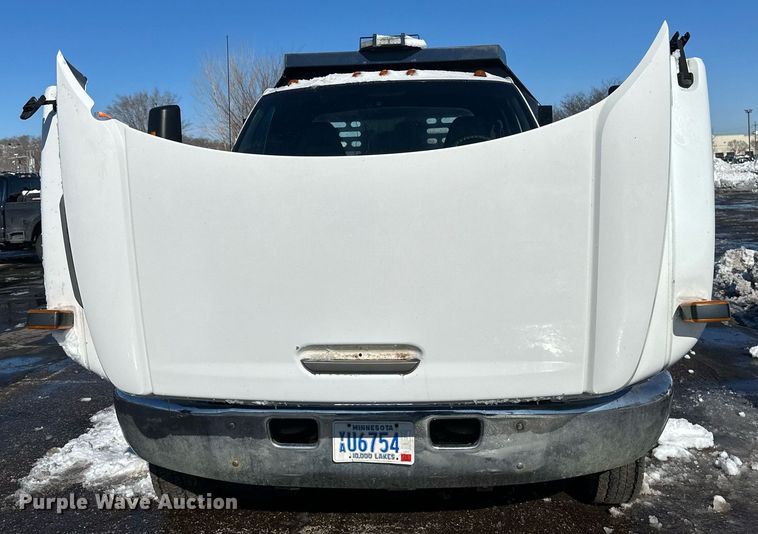 image for item DV0640 2003 Chevrolet  C4500 dump truck