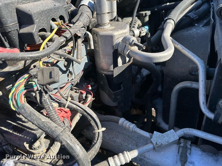 image for item DV0640 2003 Chevrolet  C4500 dump truck