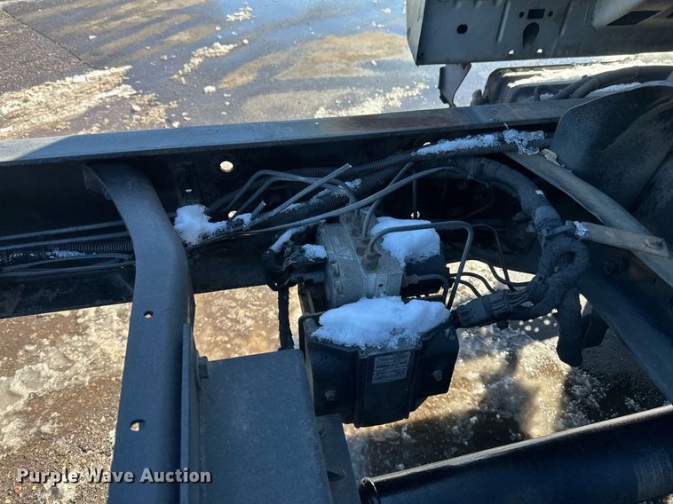 image for item DV0641 2007 Ford  F650 Super Duty truck cab and chassis