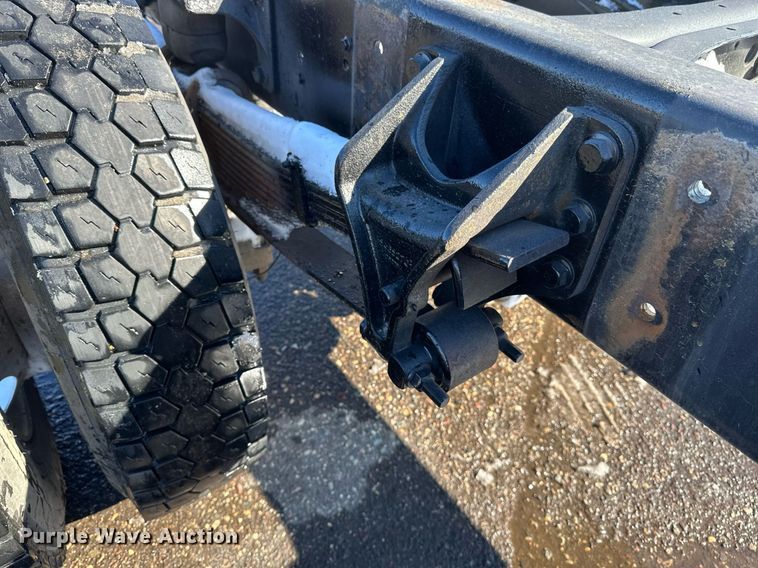 image for item DV0641 2007 Ford  F650 Super Duty truck cab and chassis