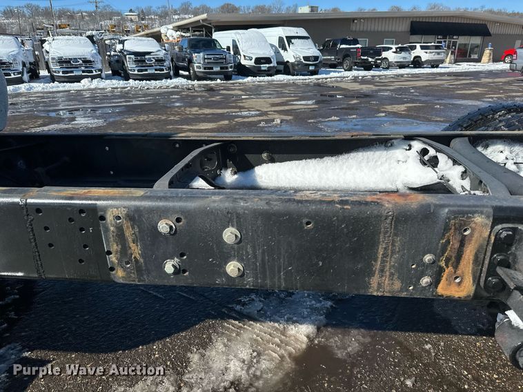 image for item DV0641 2007 Ford  F650 Super Duty truck cab and chassis