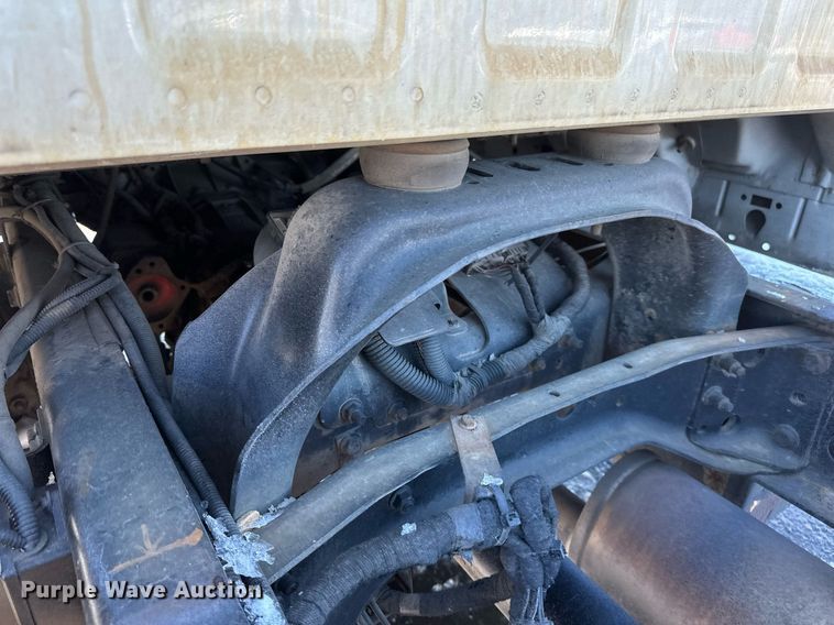 image for item DV0641 2007 Ford  F650 Super Duty truck cab and chassis