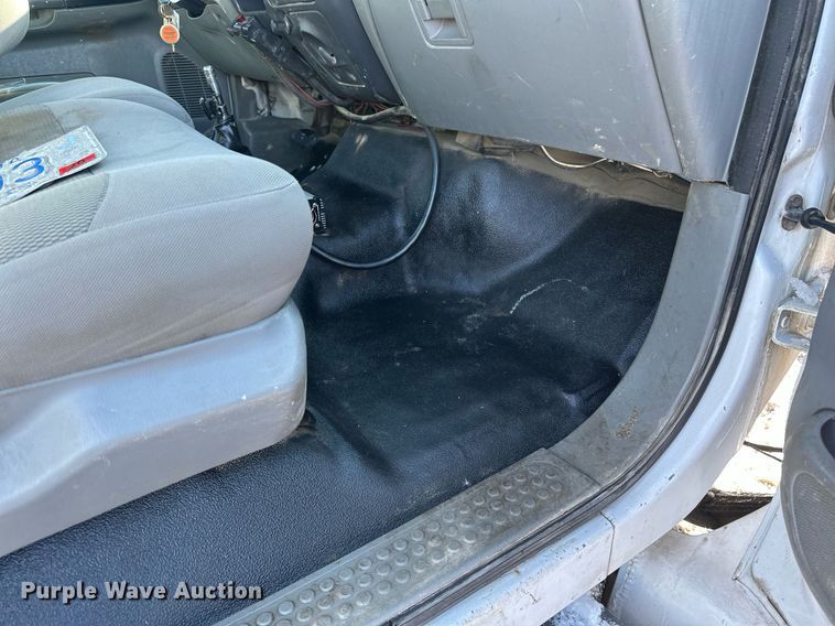 image for item DV0641 2007 Ford  F650 Super Duty truck cab and chassis