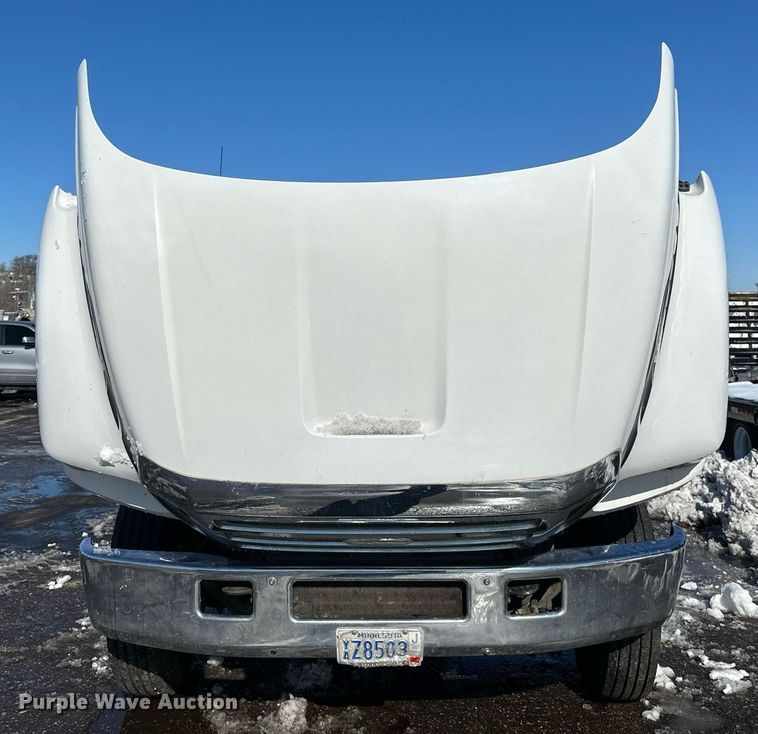 image for item DV0641 2007 Ford  F650 Super Duty truck cab and chassis