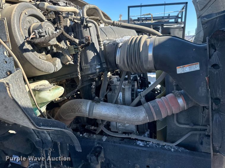 image for item DV0641 2007 Ford  F650 Super Duty truck cab and chassis