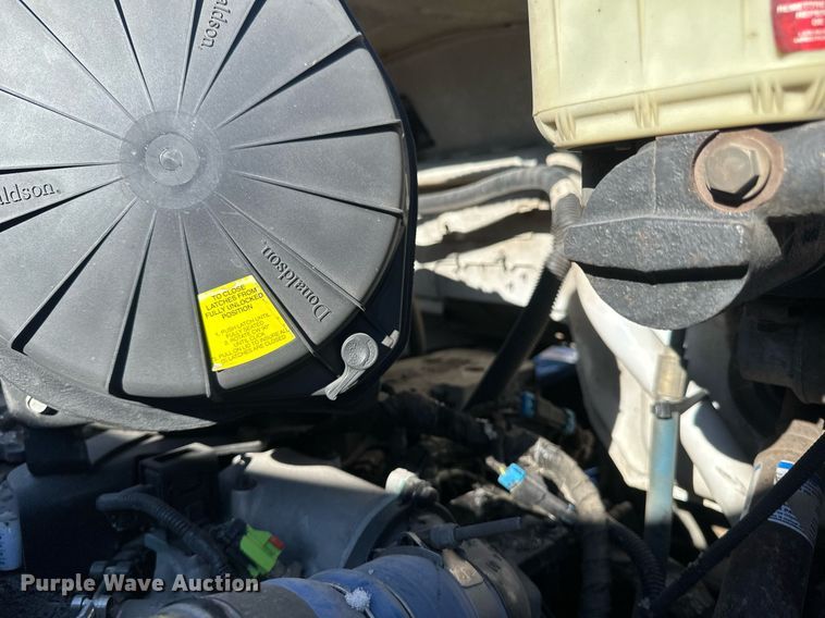 image for item DV0641 2007 Ford  F650 Super Duty truck cab and chassis