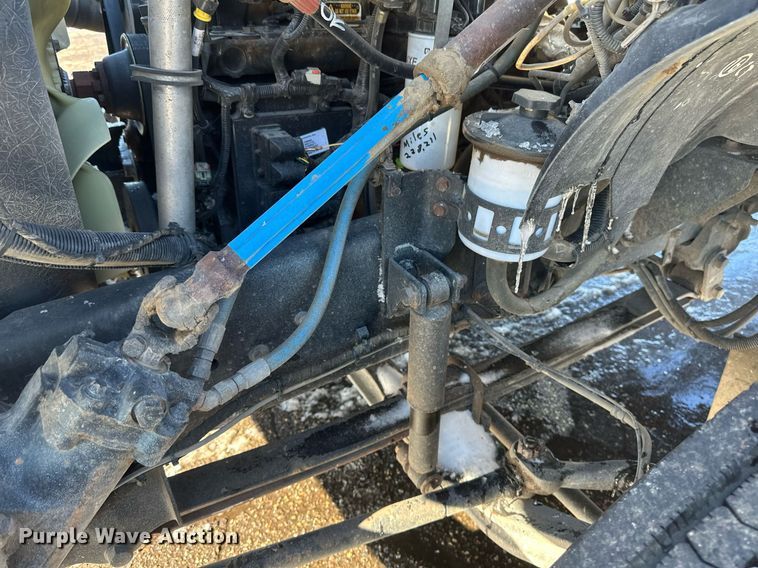 image for item DV0641 2007 Ford  F650 Super Duty truck cab and chassis