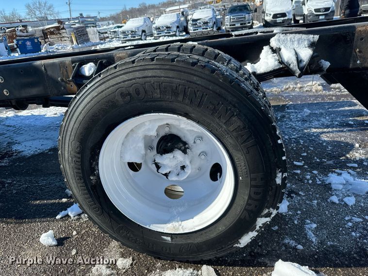 image for item DV0641 2007 Ford  F650 Super Duty truck cab and chassis