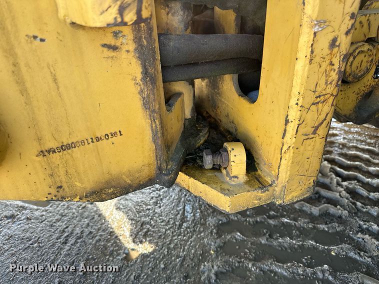 image for item DV0644 2001 Vermeer V8550A trencher