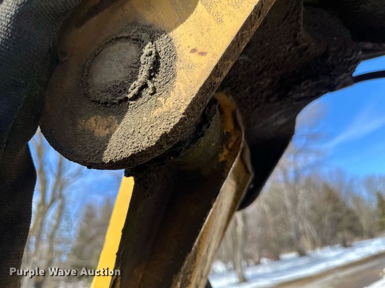 image for item DV0644 2001 Vermeer V8550A trencher