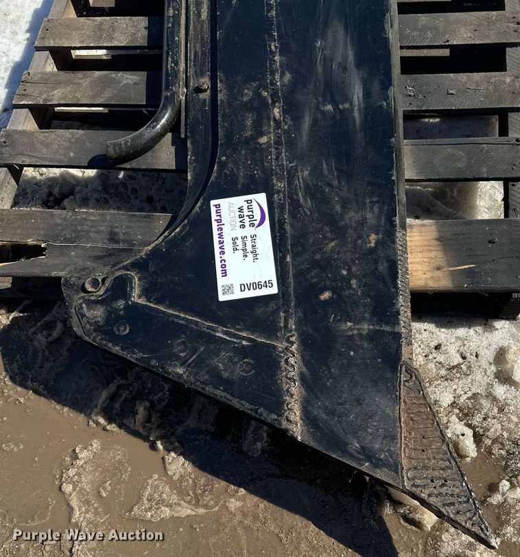 image for item DV0645 Vermeer cable plow blade