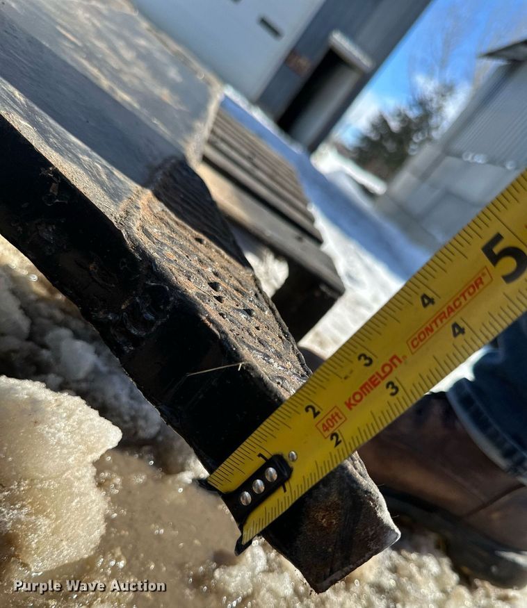 image for item DV0645 Vermeer cable plow blade