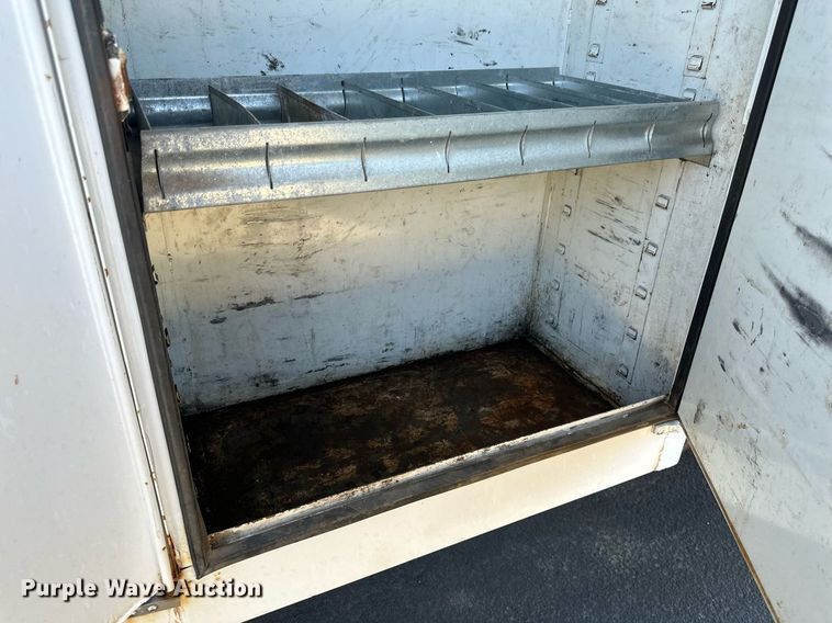 image for item DV0647 2011 Ford F750 Super Duty utility / service truck